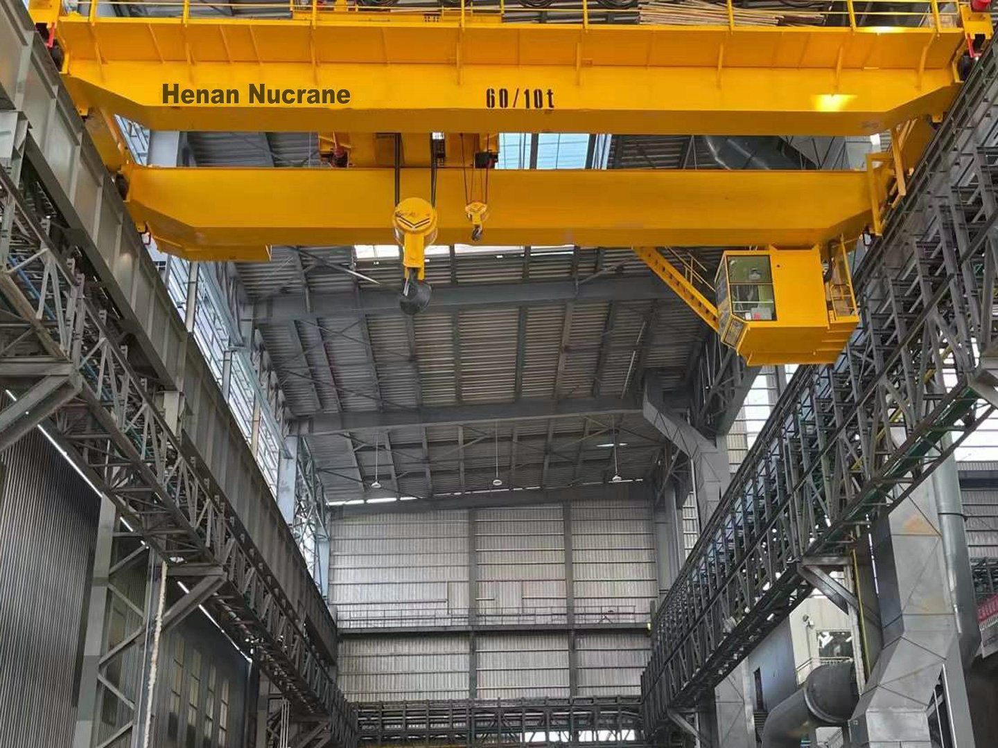 China 
                Qe 16+16t Workshop Using Double Winch Trolley Overhead Crane
             supplier