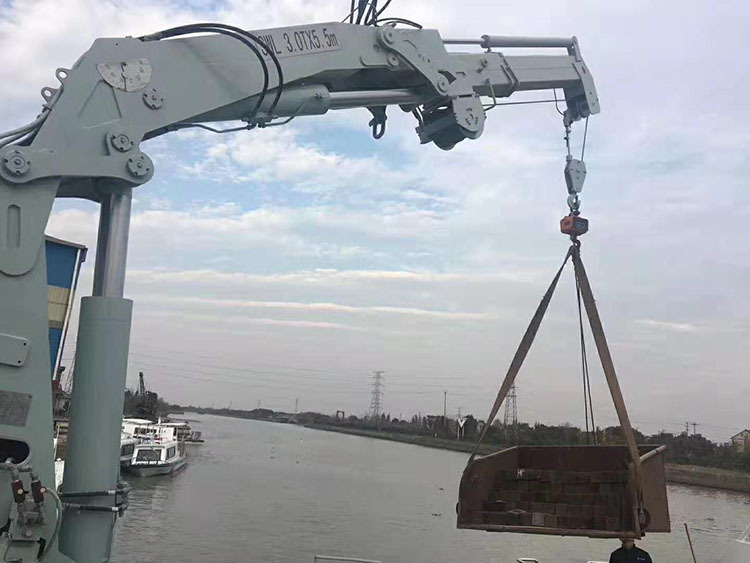 
                Stiff Boom Crane Offshore Pedestal Crane with High Quality
            