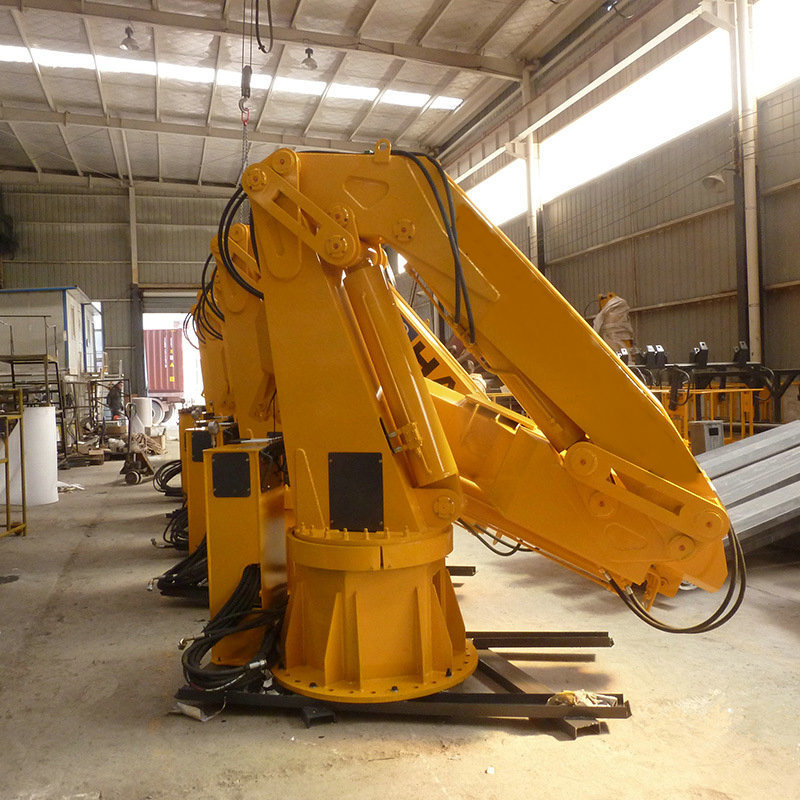 Telescopic Deck Hydraulic Knuckle Boom Boat Dock Marine Crane Operator