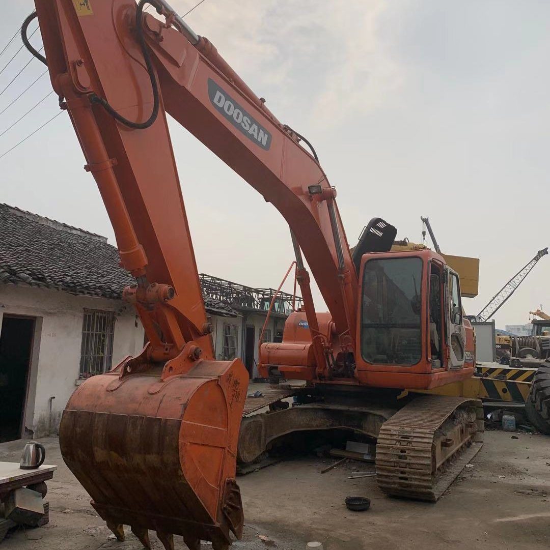 Doosan Used Excavator Dh220LC-7, Hydraulic Crawler Excavator Dh225 with Good Condition for Sale