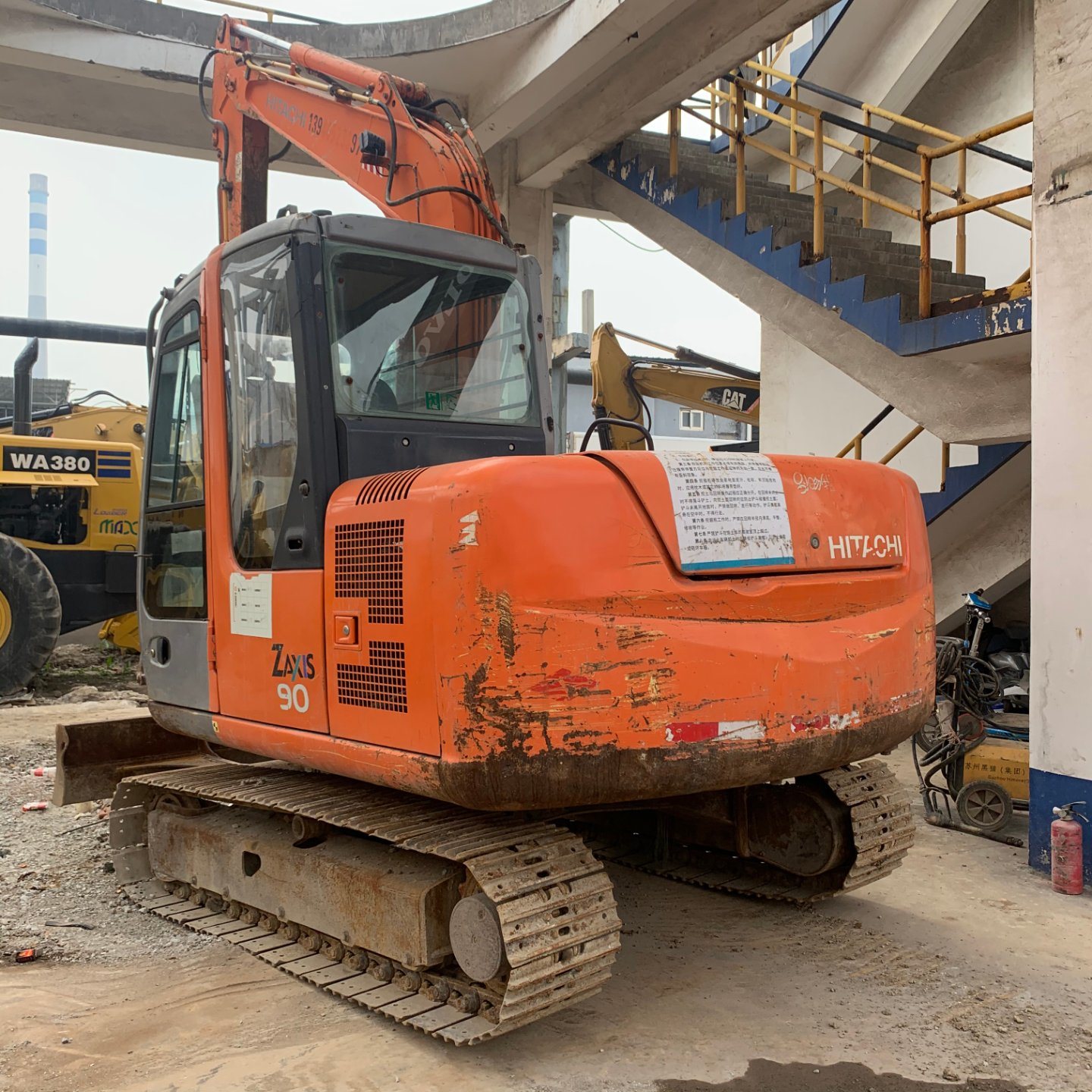 
                Maquinaria Earth-Moving japonesa Hitachi ZX90 utiliza excavadora de cadenas miniexcavadora Digger
            