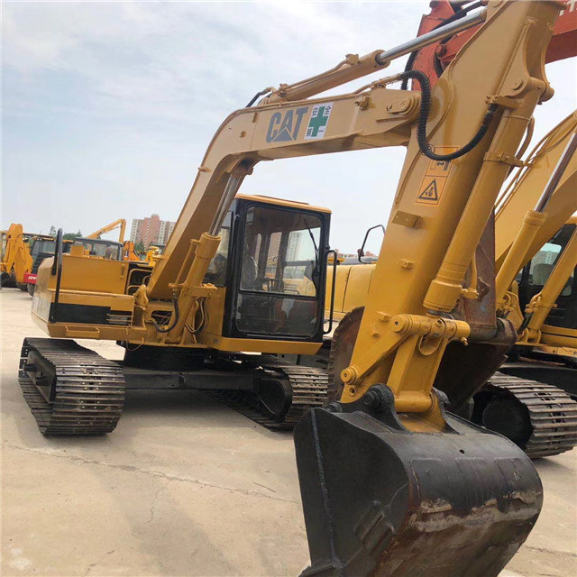 Used Cat Small Excavator E70b Crawler Excavator, 0.3 Excavator Original Parts