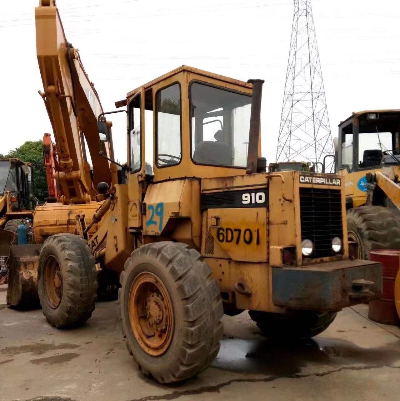 China 
                Used Cat Wheel Loader 910 Small Loader Made in Japan
             supplier