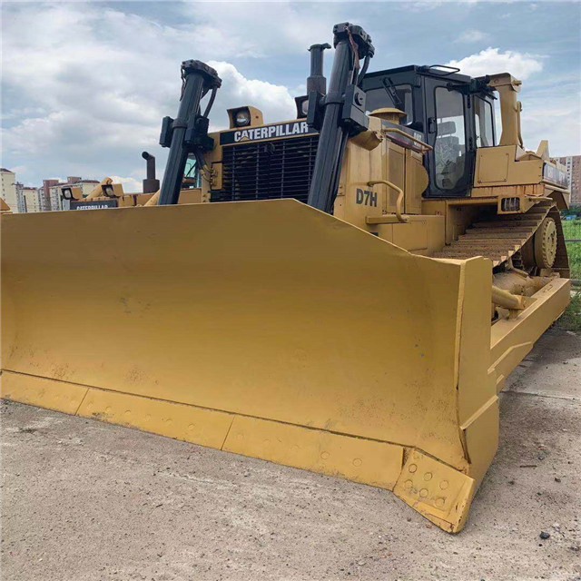 Used Caterpillar Original D7h Bulldozer, , Crawler Dozer D7 D8 D9 Made in Japan for Sale