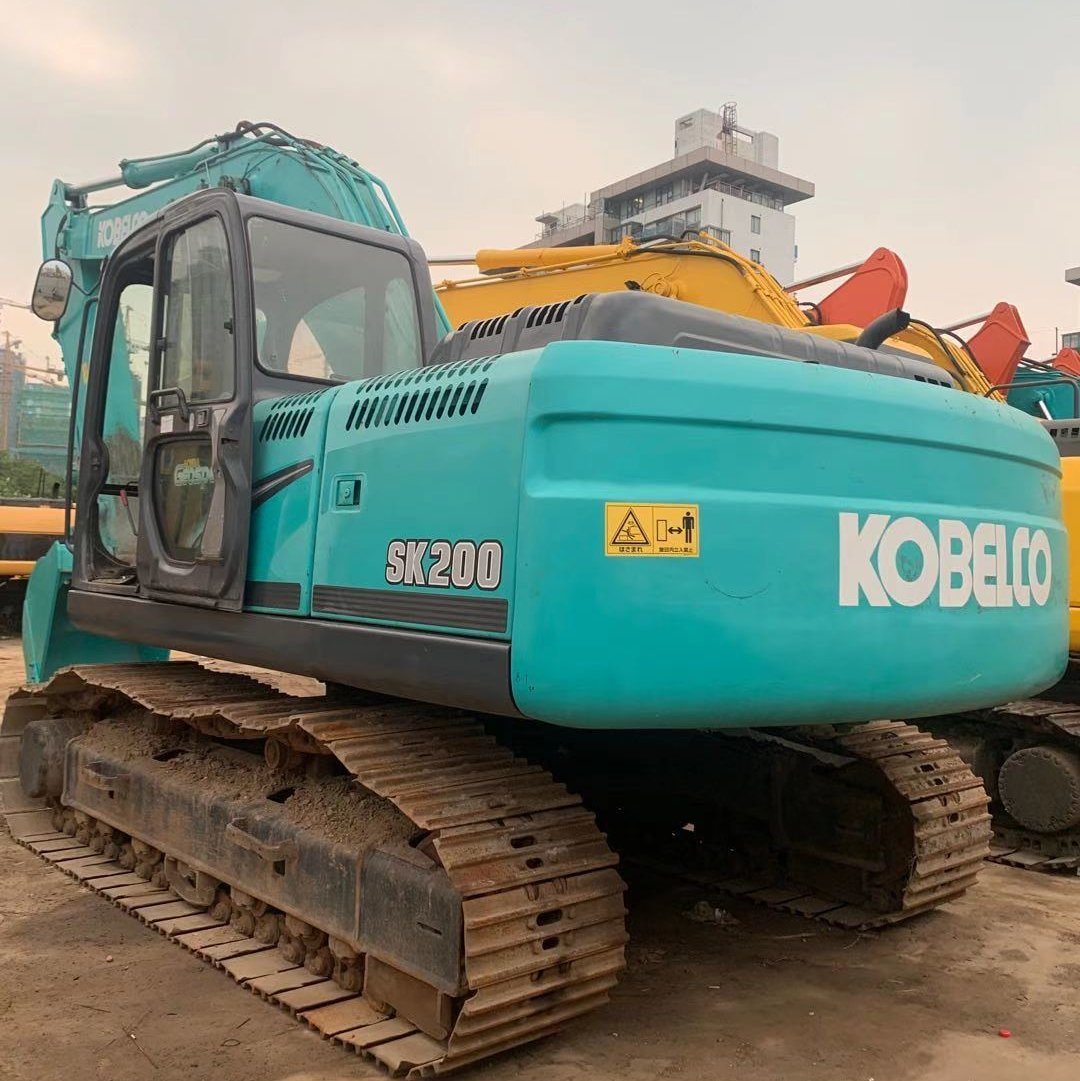 
                Gebruikte graafmachine Kobelco Sk200-6 / Sk200-8 graafmachine met origineel Kleur te koop
            