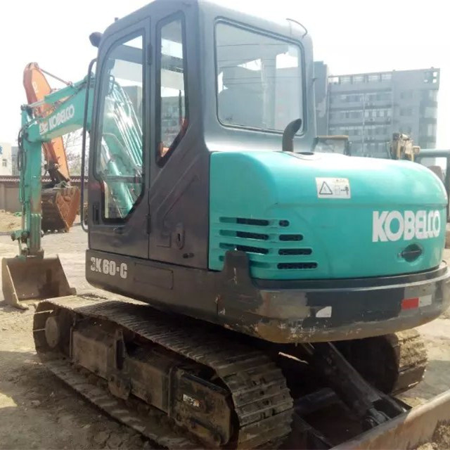 Used Kobelco Sk60-C Crawler Digger Small Excavator 6 Ton Made in Japan