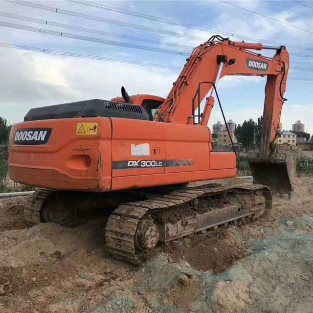 Used Korea Solar Doosan Dx300LC-7 Crawler Excavator, Dx225 Dx300 Excavator Digger for Sale