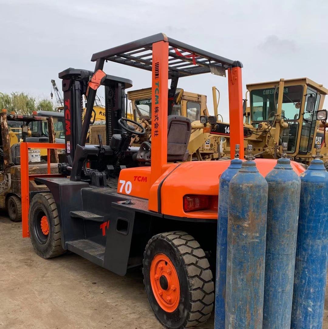 Used Tcm Forklift 7ton Fd70 Diesel Forklift 2 Stages 3 Stages with Side Shift