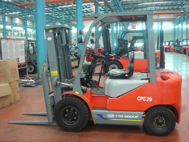 Chine 
                (CPD25) de la batterie Yto chariot élévateur à fourche
             fournisseur