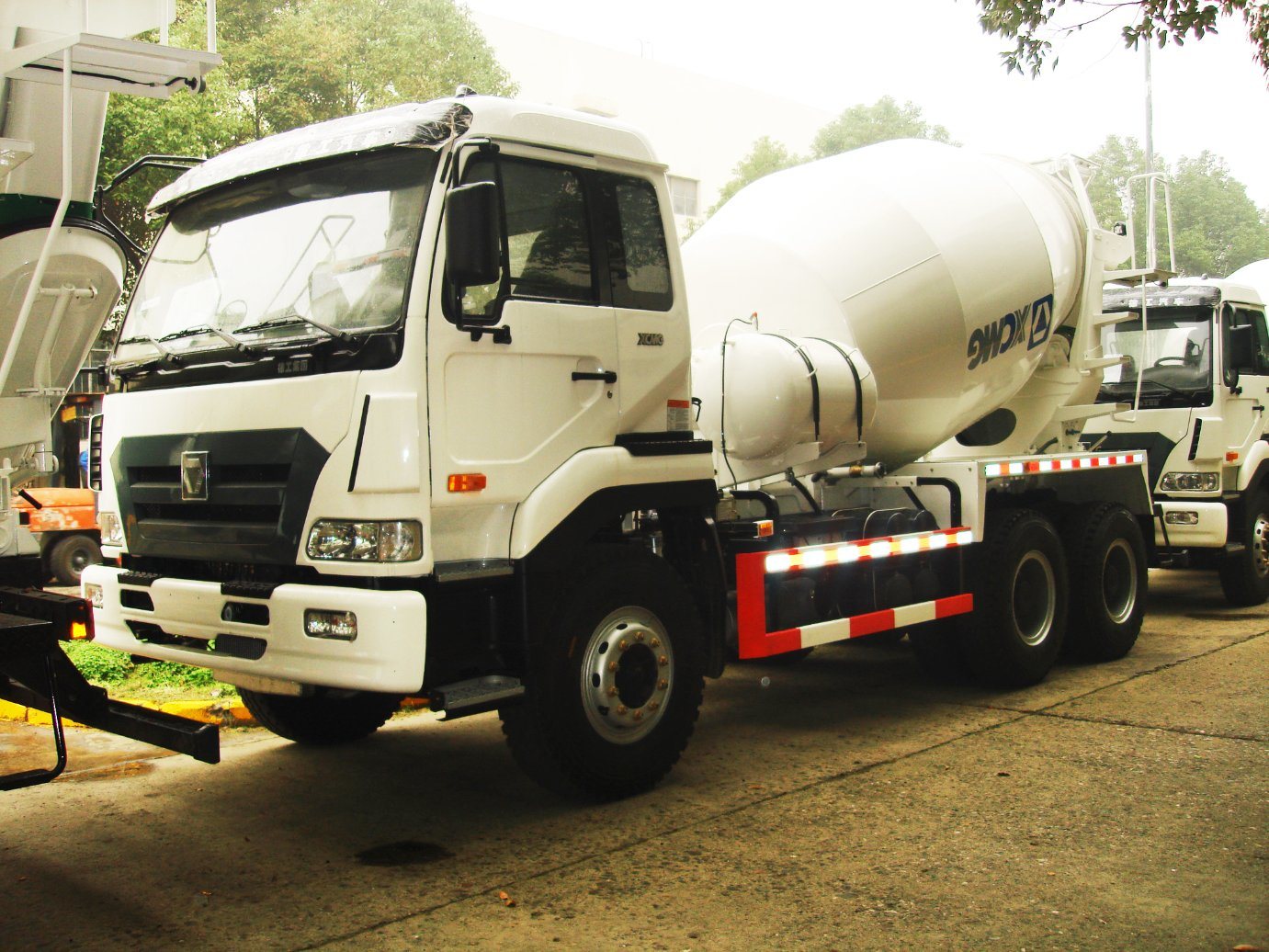 China 
                12cbm Betonmischer Truck G12K LKW-Betonmischer für Verkauf
             Lieferant