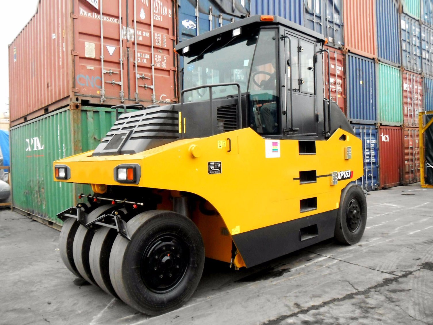 16 Ton Pneumatic Roller XP163 Tire Road Roller for Sale