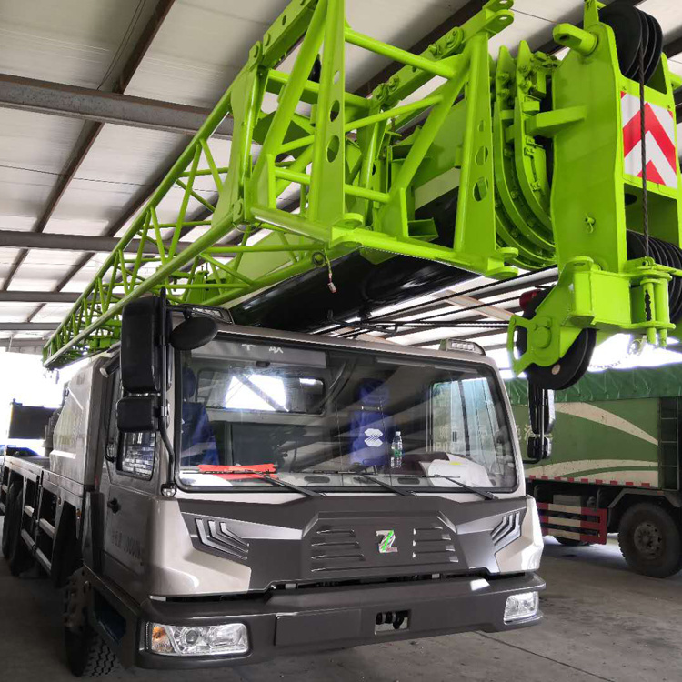 
                Mobilkran für 20ton Lkw (ZTC200V451)
            