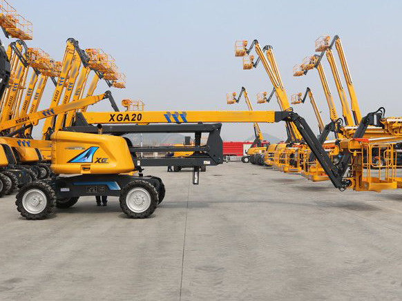 26m Articulated Mobile Elevating Work Platform Xga26