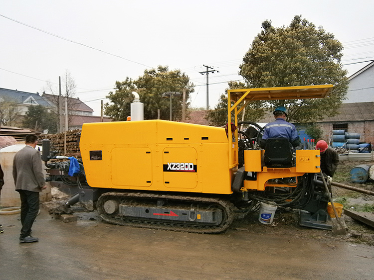 Chine 
                320 kn appareil de forage directionnel horizontal Xz320 de la machine
             fournisseur