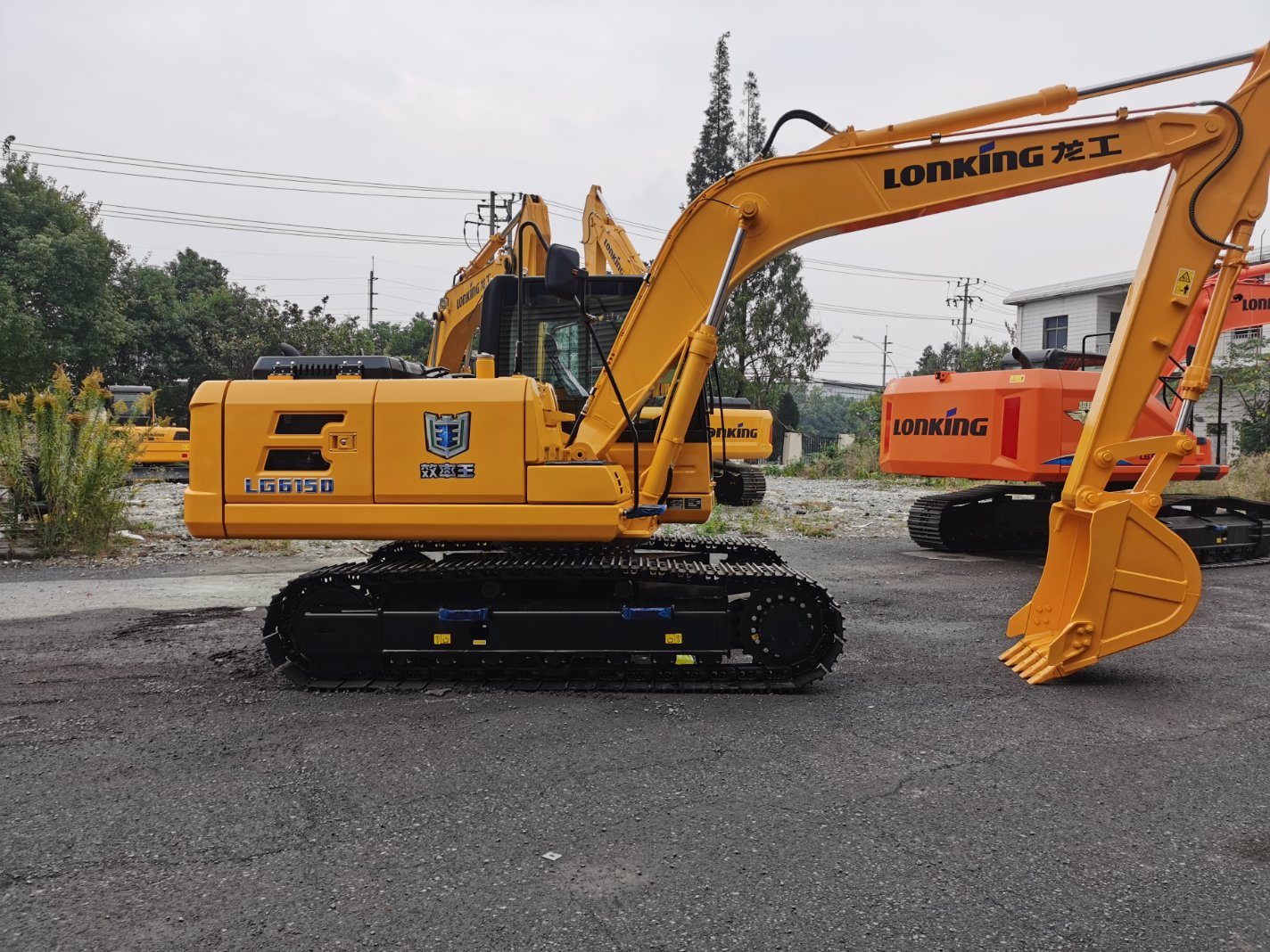 China 
                Excavadora de 7,5 toneladas Lonking CDM6075
             proveedor