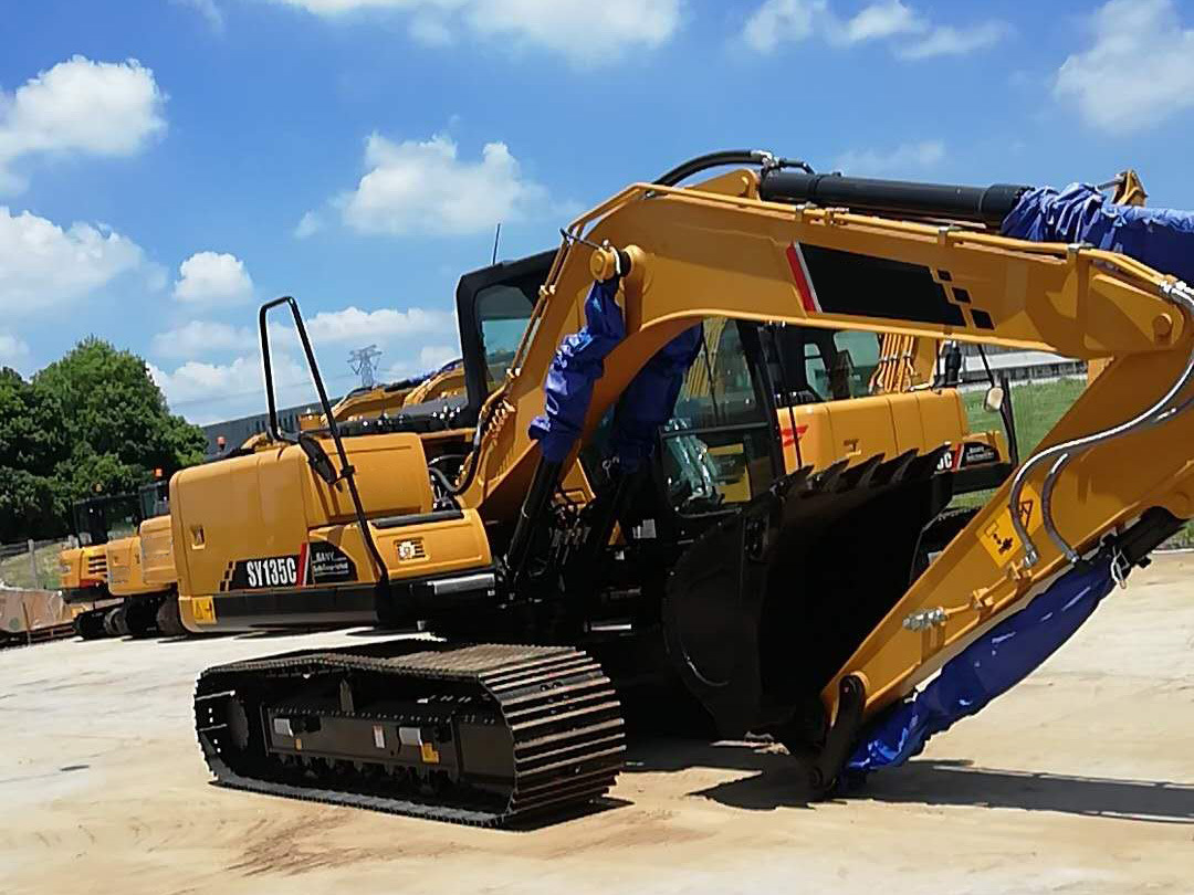 China 13.5 Ton Crawler Excavators Sy135c with Imported Engine