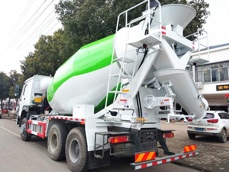 HOWO 10m³ Concrete Mixer Truck on Sale