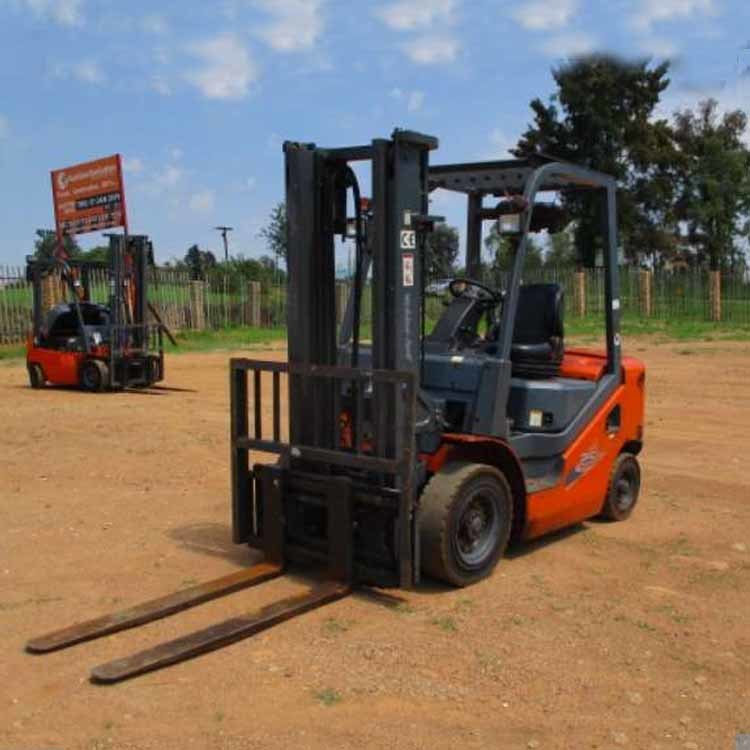 China 
                Heli 2 Ton LPG Counterbalanced Forklift Trucks
             supplier