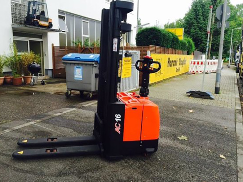 Heli Pallet Stacker for Cqd20 Electric Forklift Driver