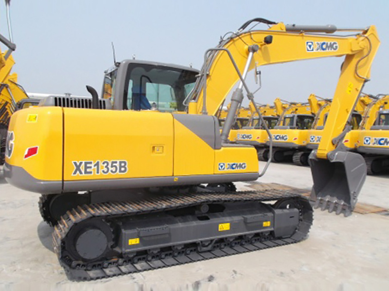China 
                escavadora de rastos de 13 toneladas Xe135b, chinesa de alta qualidade, para venda
             fornecedor