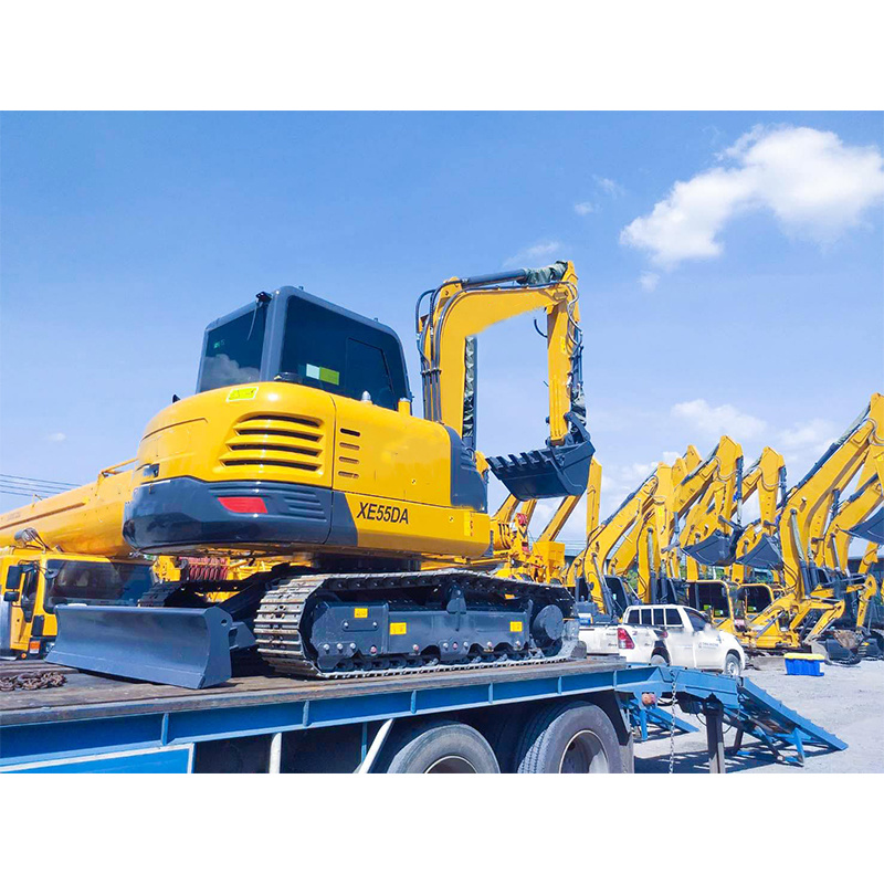 
                Maxizm 5.5 Ton Rubber Track Crawler Excavator Xe55da in Philippines
            