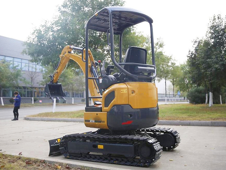 Mini 1.5ton Xe15u China Factory Crawler Excavator with Attachments