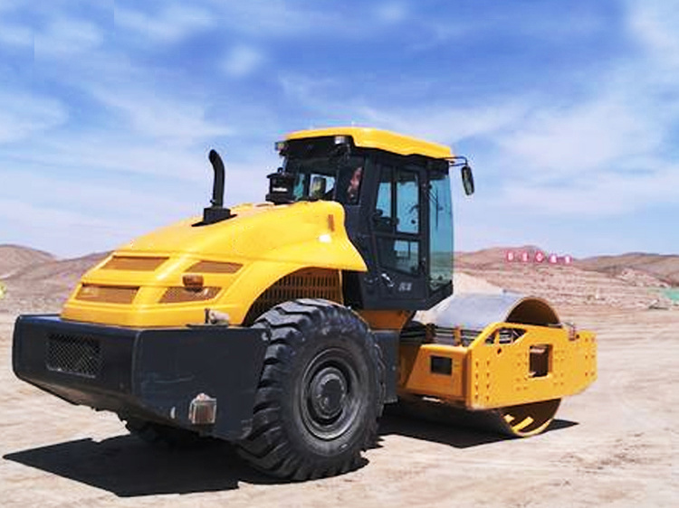 China 
                Shantui 23ton Road Roller SR23MR para la venta
             proveedor