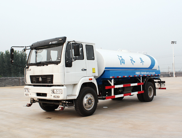 Sinotruk HOWO 6X4 15m3 New Diesel Water Tank Truck