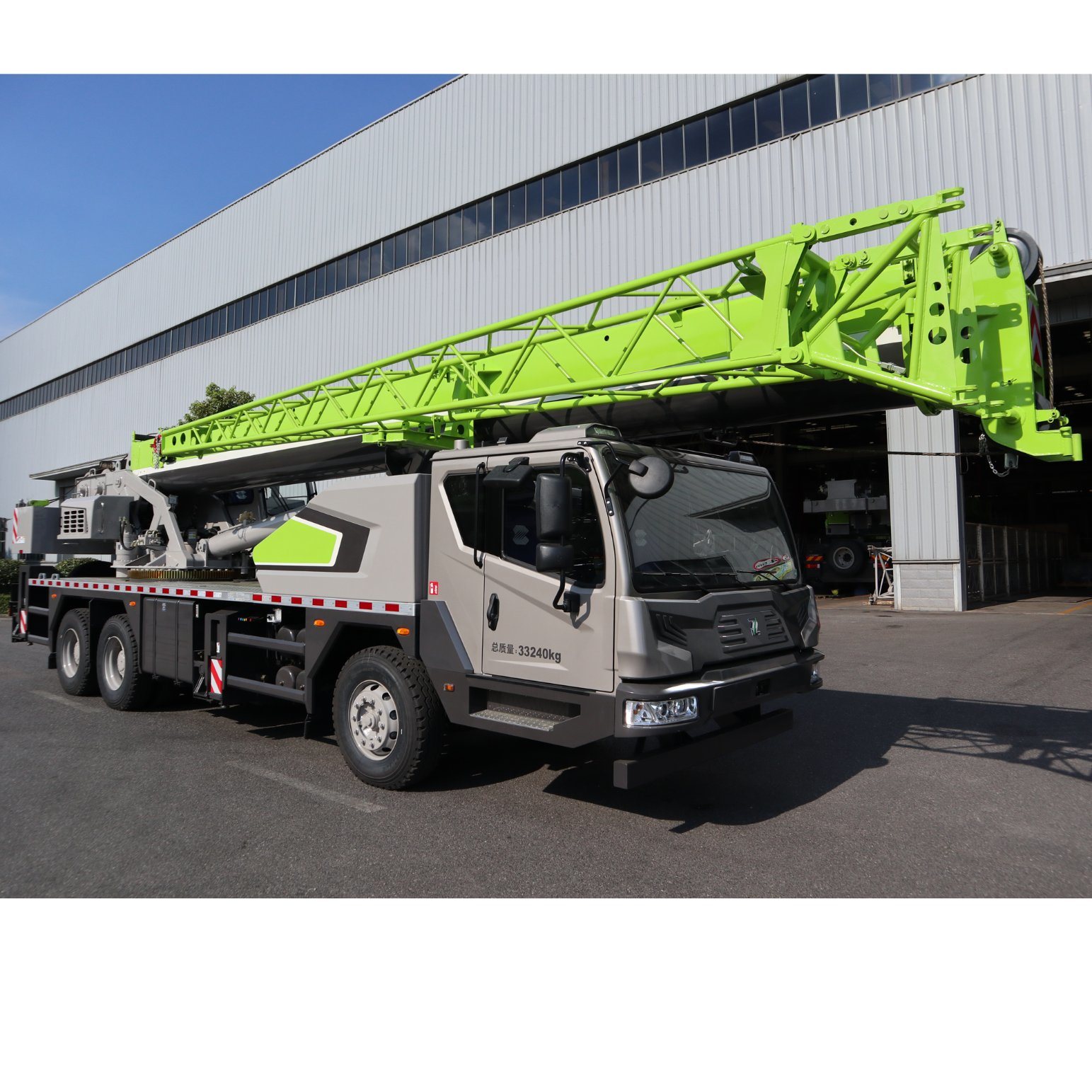 Truck Crane 25 Ton Zoomlion Qy25V552