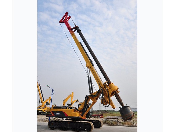 China 
                Yuchai Ycr160d Pile Drilling 50m Rotary Drilling Rig
             supplier