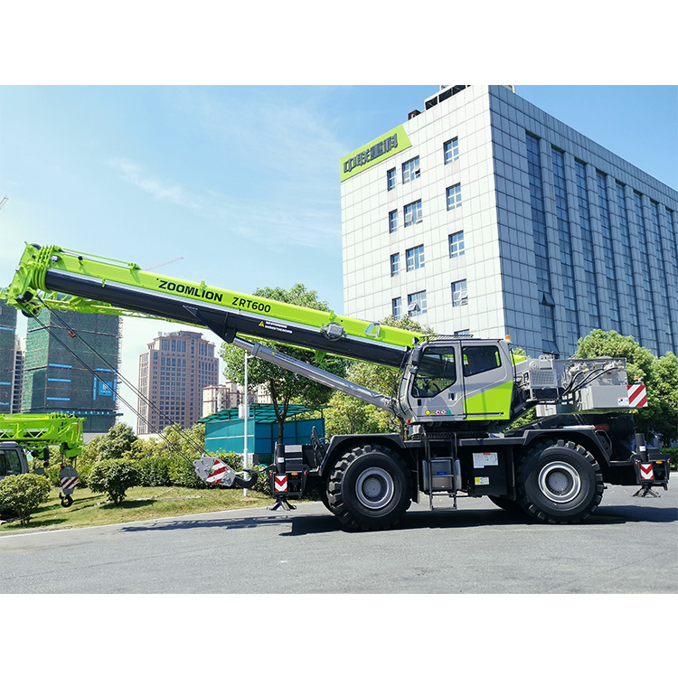 Zoomlion 60ton Rough Terrain Crane Zrt600e532 off Road Crane
