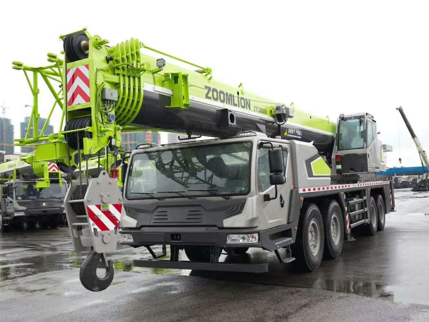 
                Zoomlion New 35 Ton Hydraulic Truck Crane Ztc350h562 with Cheap Price
            