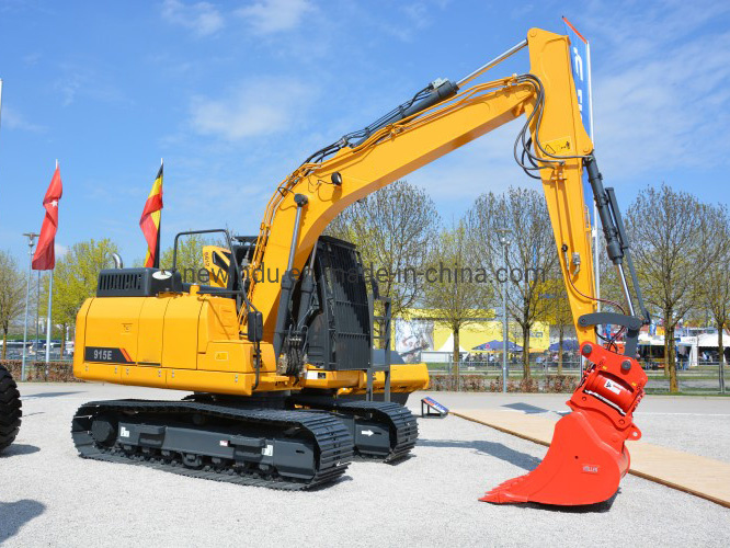 14 Tons Excavator Clg915 Hydraulic Excavator with Hammer