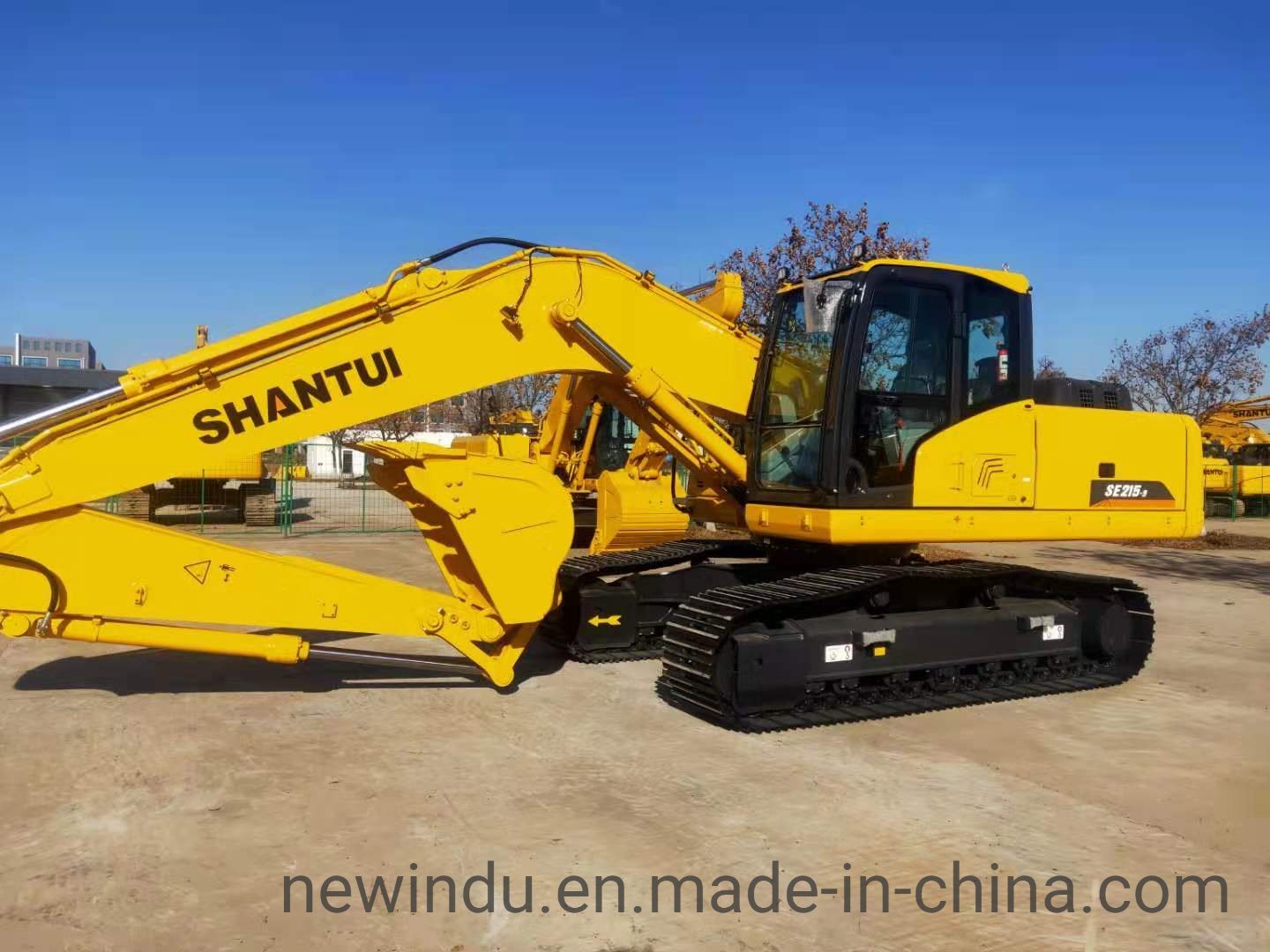 21.5tons Digger Se215W Crawler Excavator with Hammer Spare Parts
