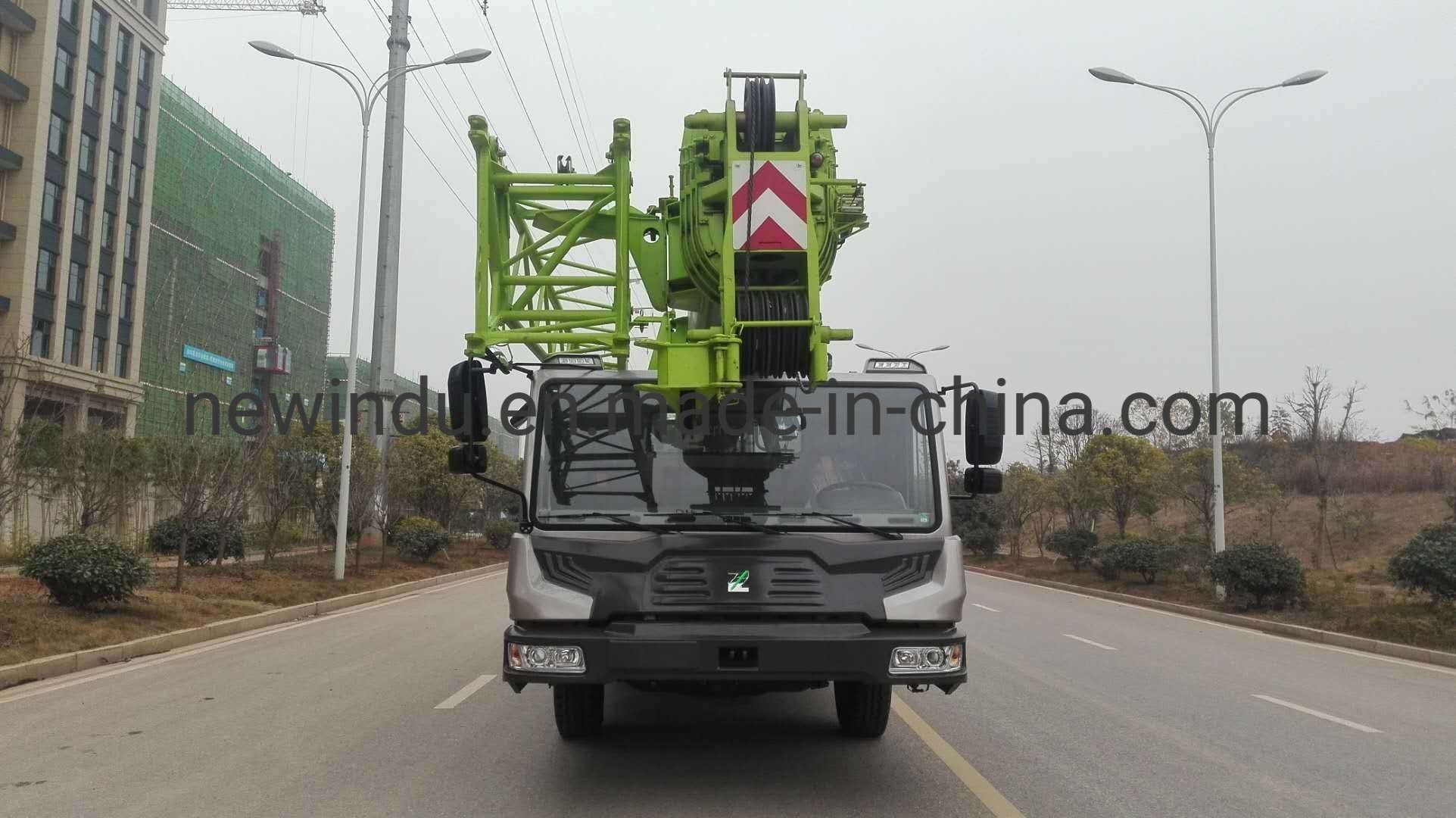 Cina 
                25 tonnellate Zoomlion Pickup piccola gru camion Vendita in Mongolia
             fornitore