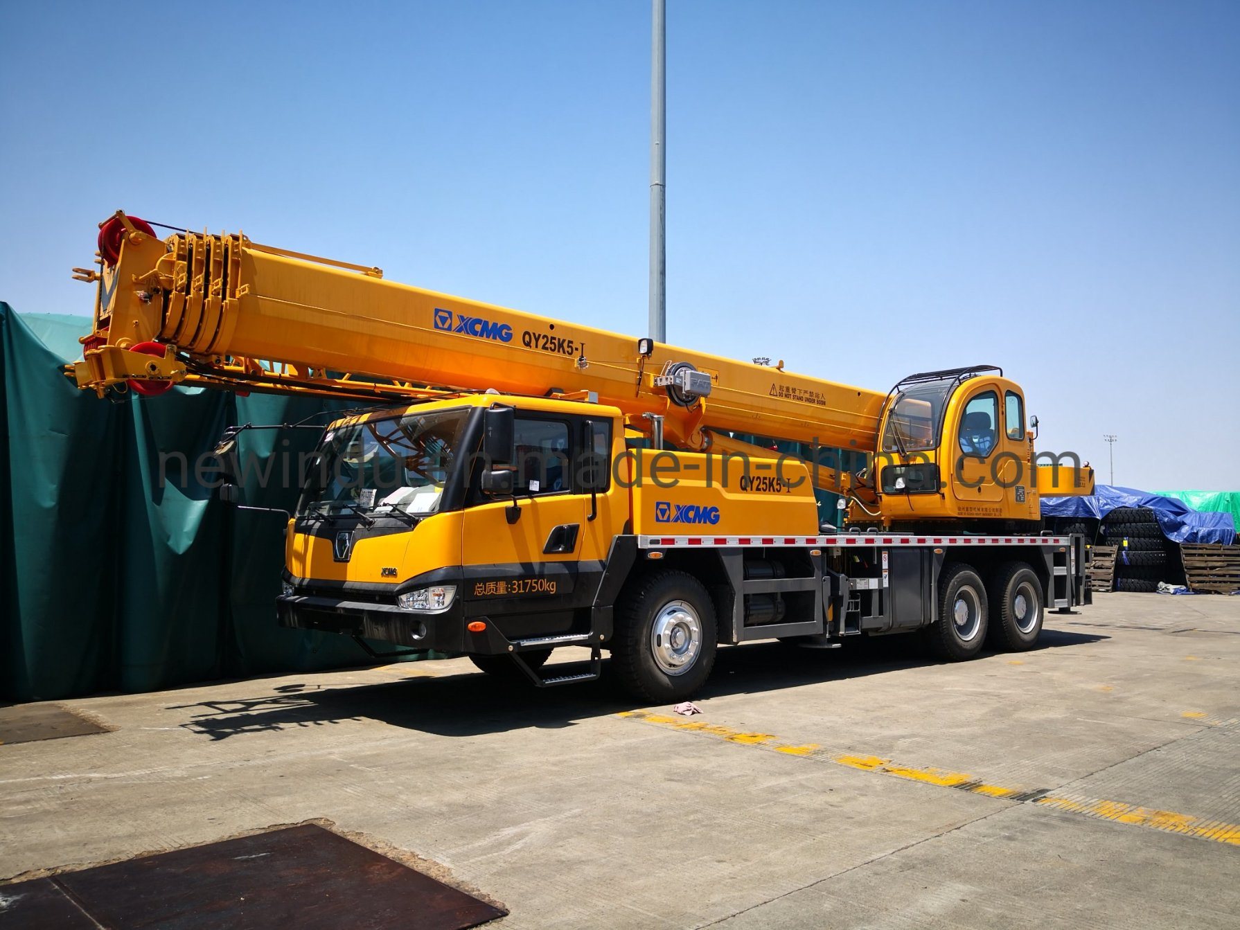 China 
                25 zu kleinem Xct25L5 Hydraulic Mobile Truck Crane
             Lieferant