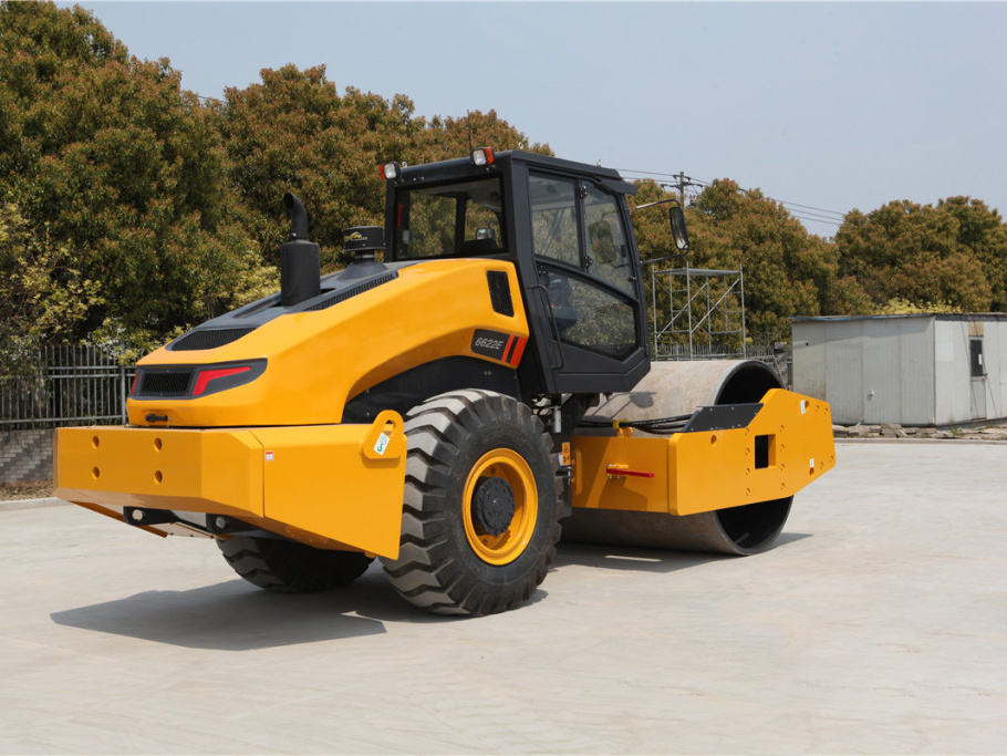 Cina 
                Miglior prestazioni 20 Ton Vibratory Road Roller 6120e in buono Condizione
             fornitore