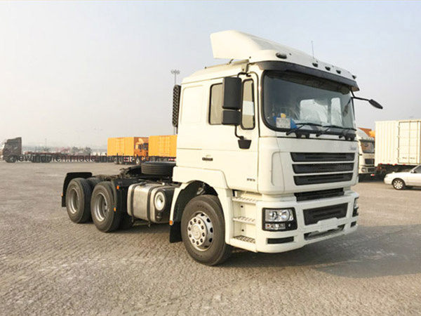 Cheap Price 371HP 6*4 Tractor Head Truck for Sale