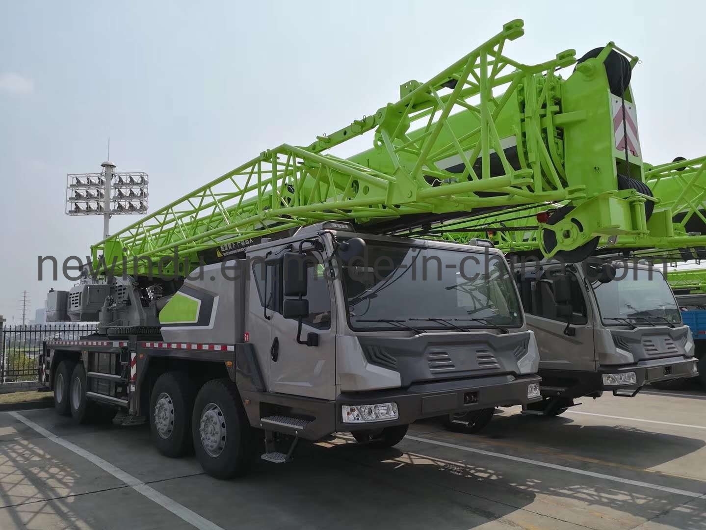 China 
                Cheap Zoomlion Mobile Crane 50ton Lifting Truck Crane Ztc500
             supplier