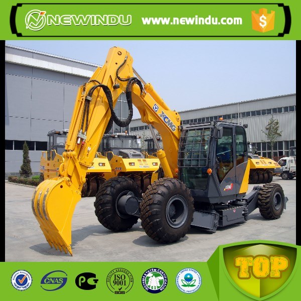 China 6 Ton Mini Hydraulic Pump Crawler Excavator Digger Machine Xe60d