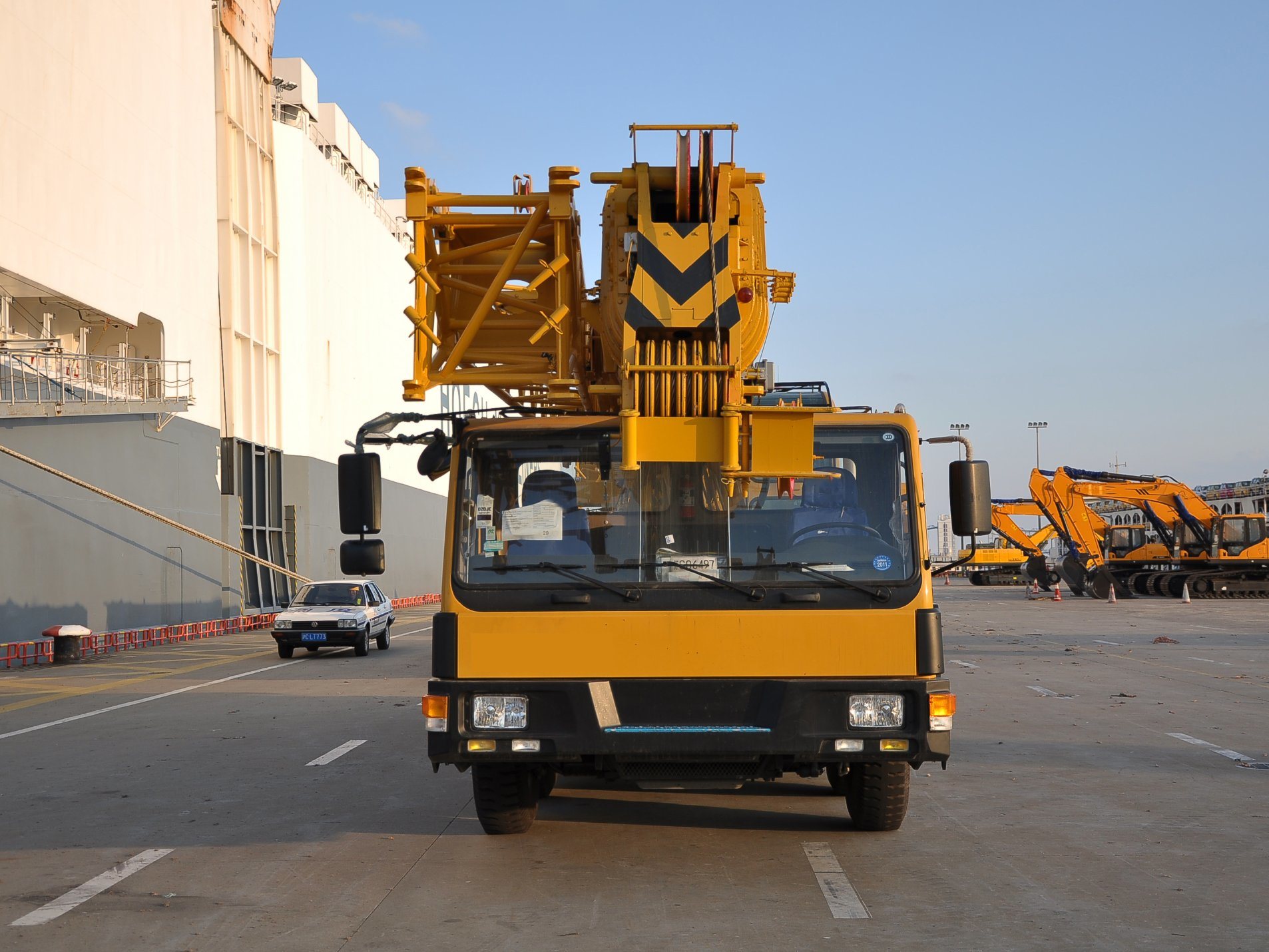 
                중국 제조업체 25톤 유압 붐 트럭 크레인 Qy25K5 Qy25K5-II 건설 인양용 이동식
            