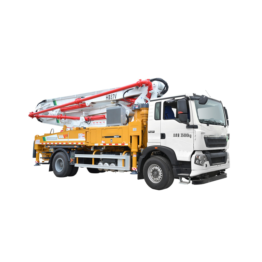 China Top Brand 30m Height Small Concrete Pump Truck