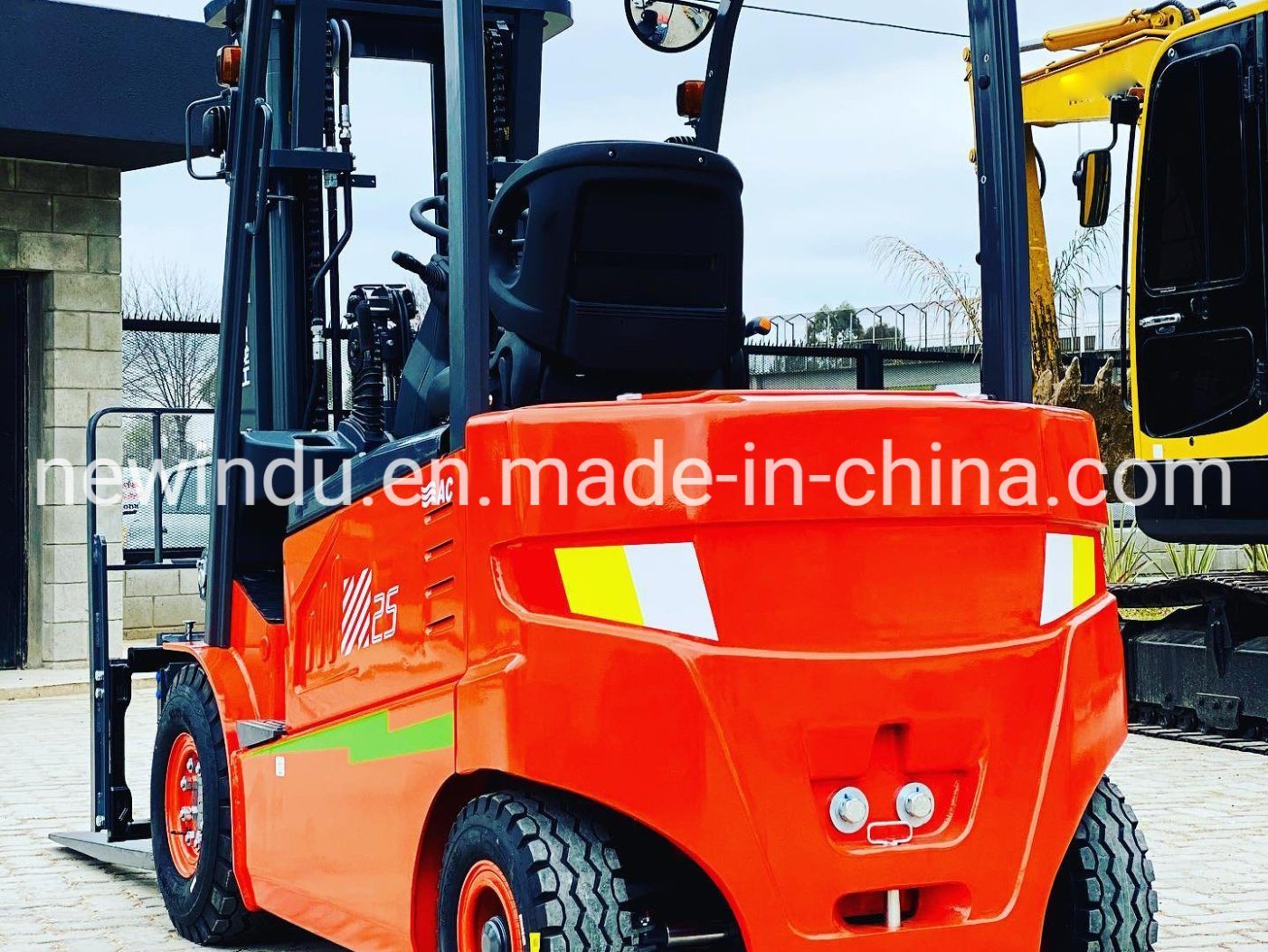 
                China Top Brand Newindu 2,5ton Neue hydraulische Gabelstapler LG25b mit Bester Preis
            