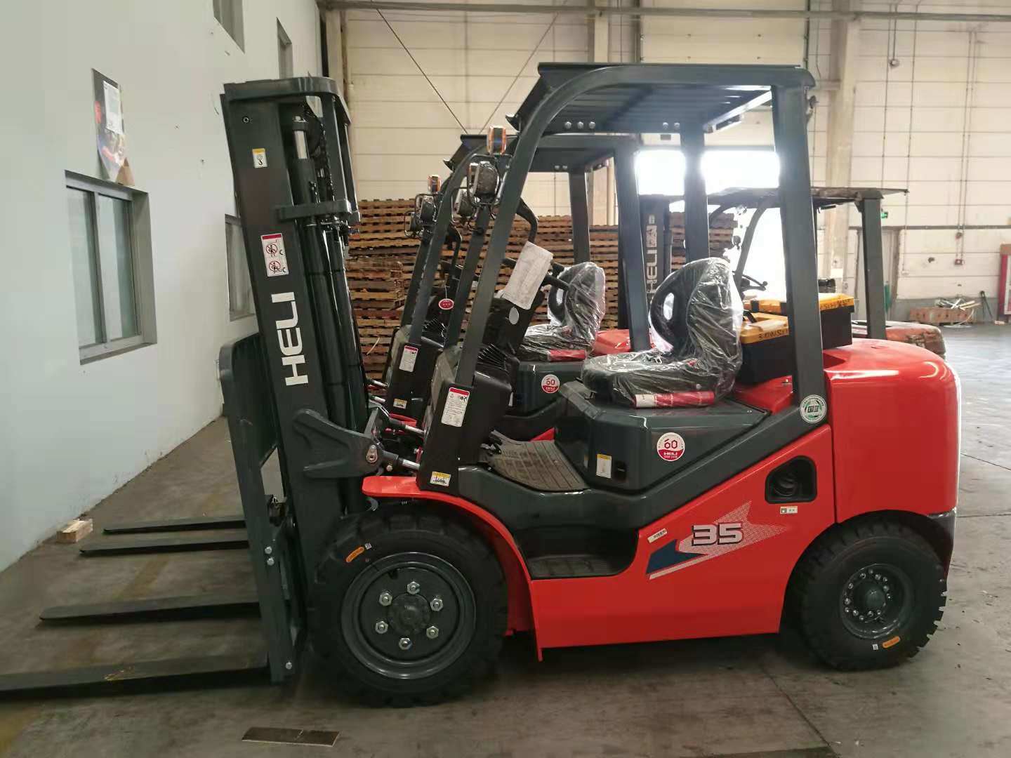 China Top Forklift Brand Heli 3.5 Ton Diesel Forklift Cpcd35