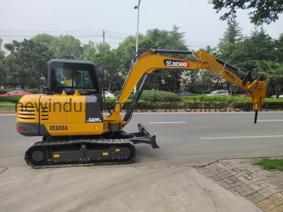 China Xe60da Mini 6 Tons Crawler Excavator with Hammer