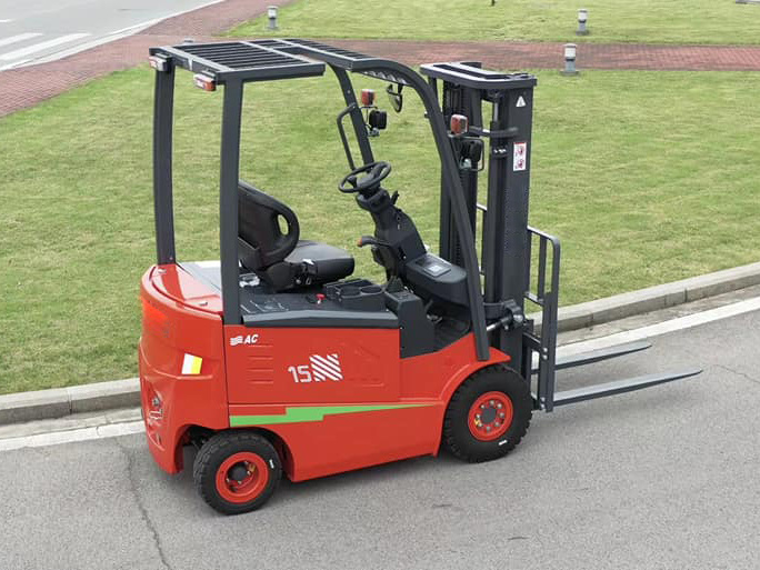 China 
                Famosa marca 1.6 ton Mini Lonking Electric forklift LG16be
             fornecedor