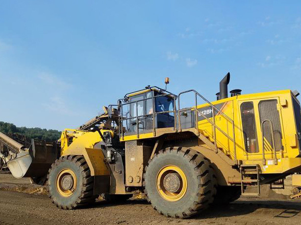 High Efficiency 12 Ton Wheel Loader 8128h with Attachments