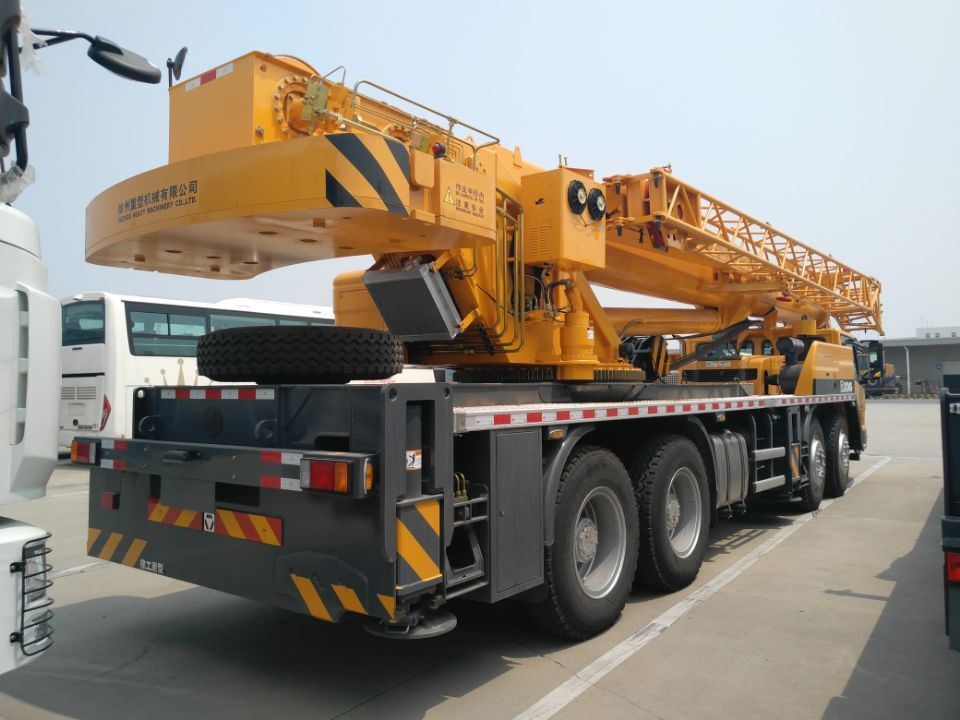 Chine 
                Hot vendre grue de levage 50 tonnes Chariot Mobile Cranes QY50KA
             fournisseur