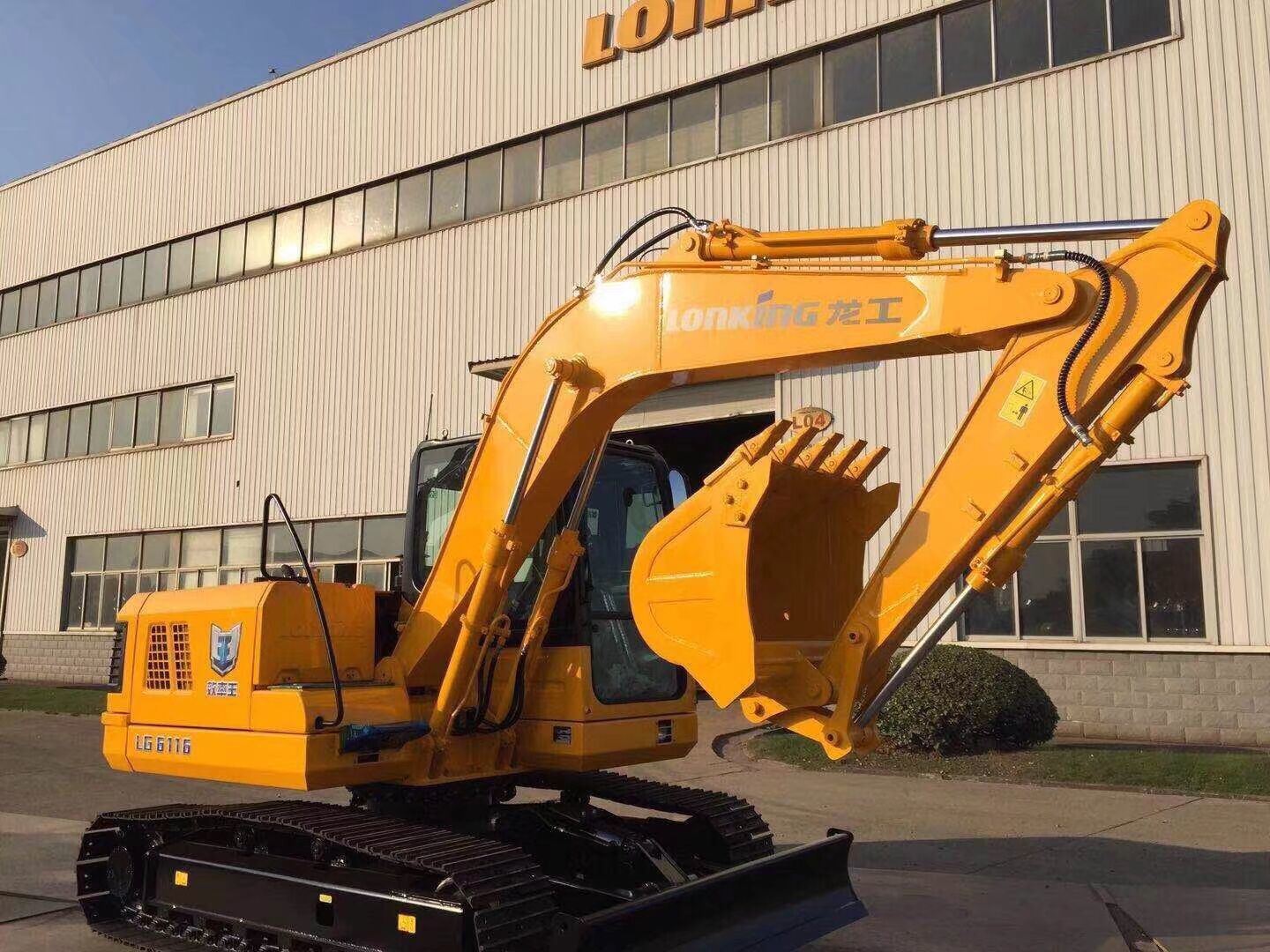 Lonking 23 Ton Earthmoving Machine Excavator Cdm6240