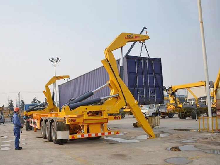 Chine 
                Mini grue de levage de 4 tonnes d′un palan monté sur camion grue SQ4sk3q
             fournisseur